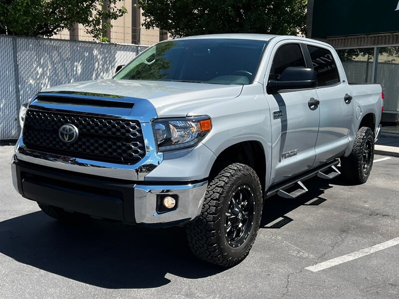 Used 2019 Toyota Tundra SR5 AWD/4WD image 3