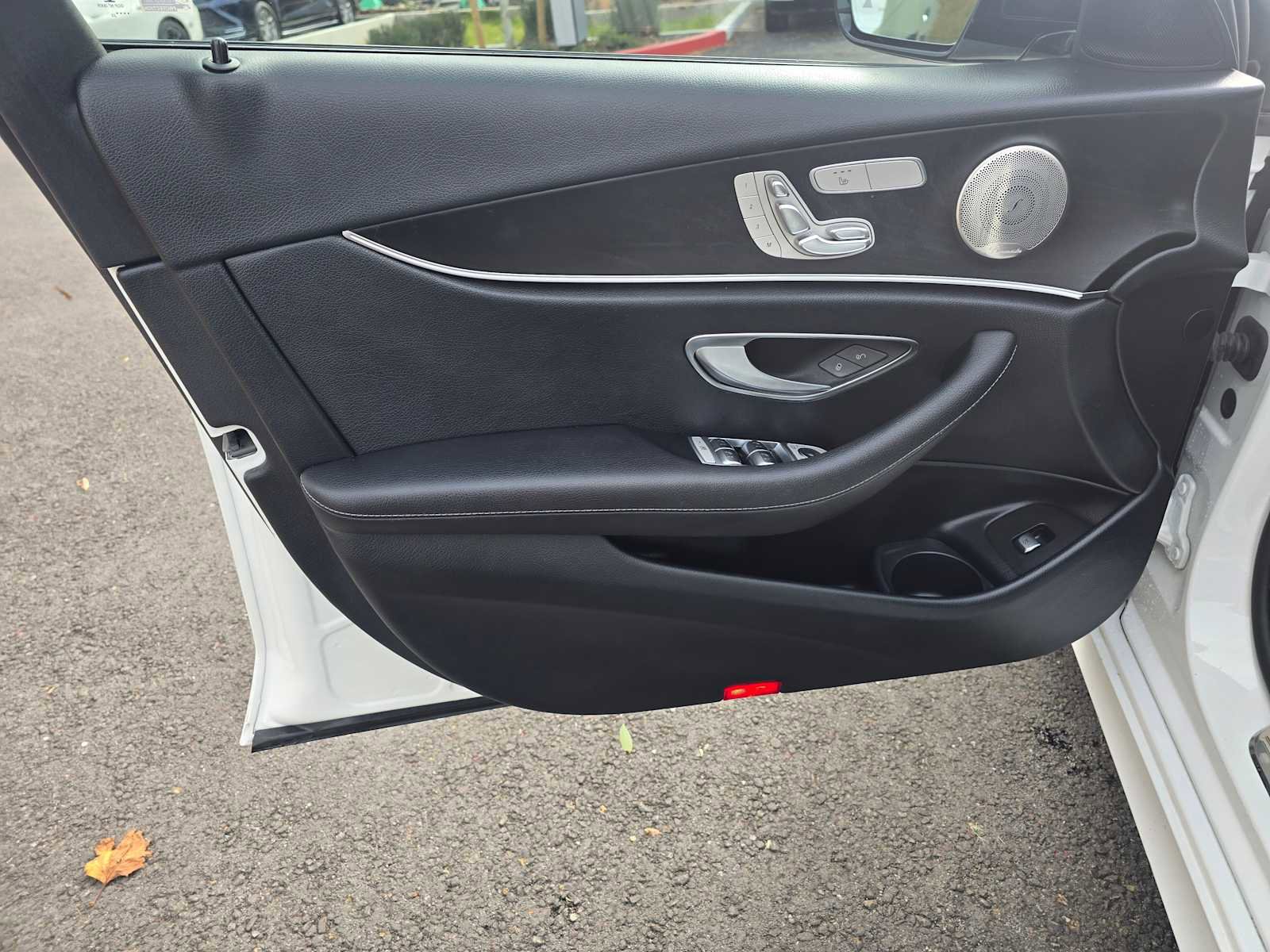 Used 2022 Mercedes-Benz E 350 Sedan image 23