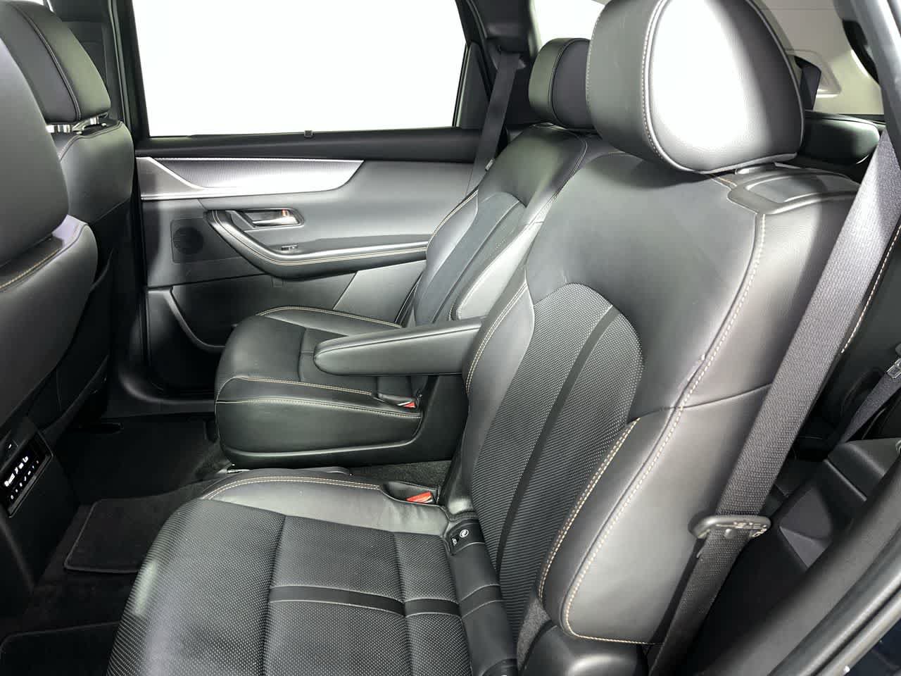 Used 2024 MAZDA CX-90 Plug-In Hybrid w/ Preferred AWD/4WD image 29