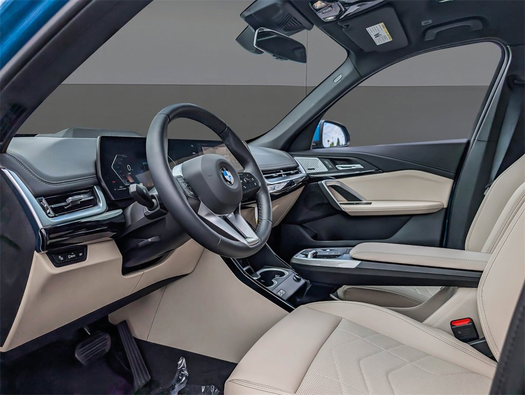 New 2025 BMW X1 xDrive28i w/ Technology Package image 10