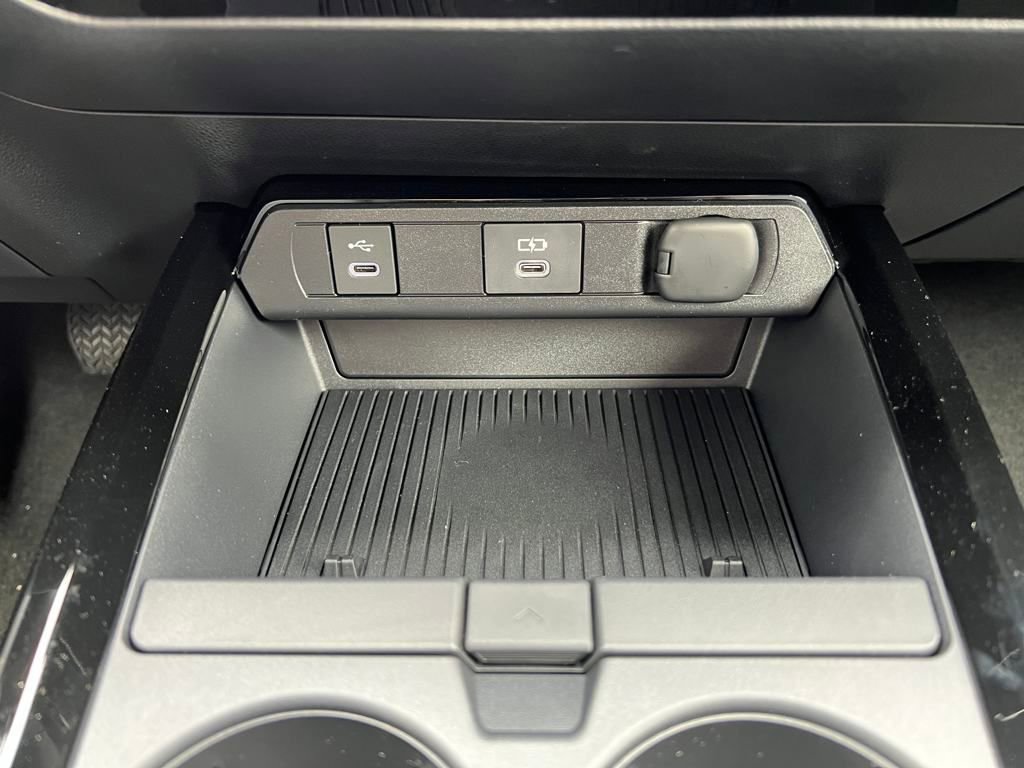 New 2026 Toyota Prius Plug-In Hybrid image 28