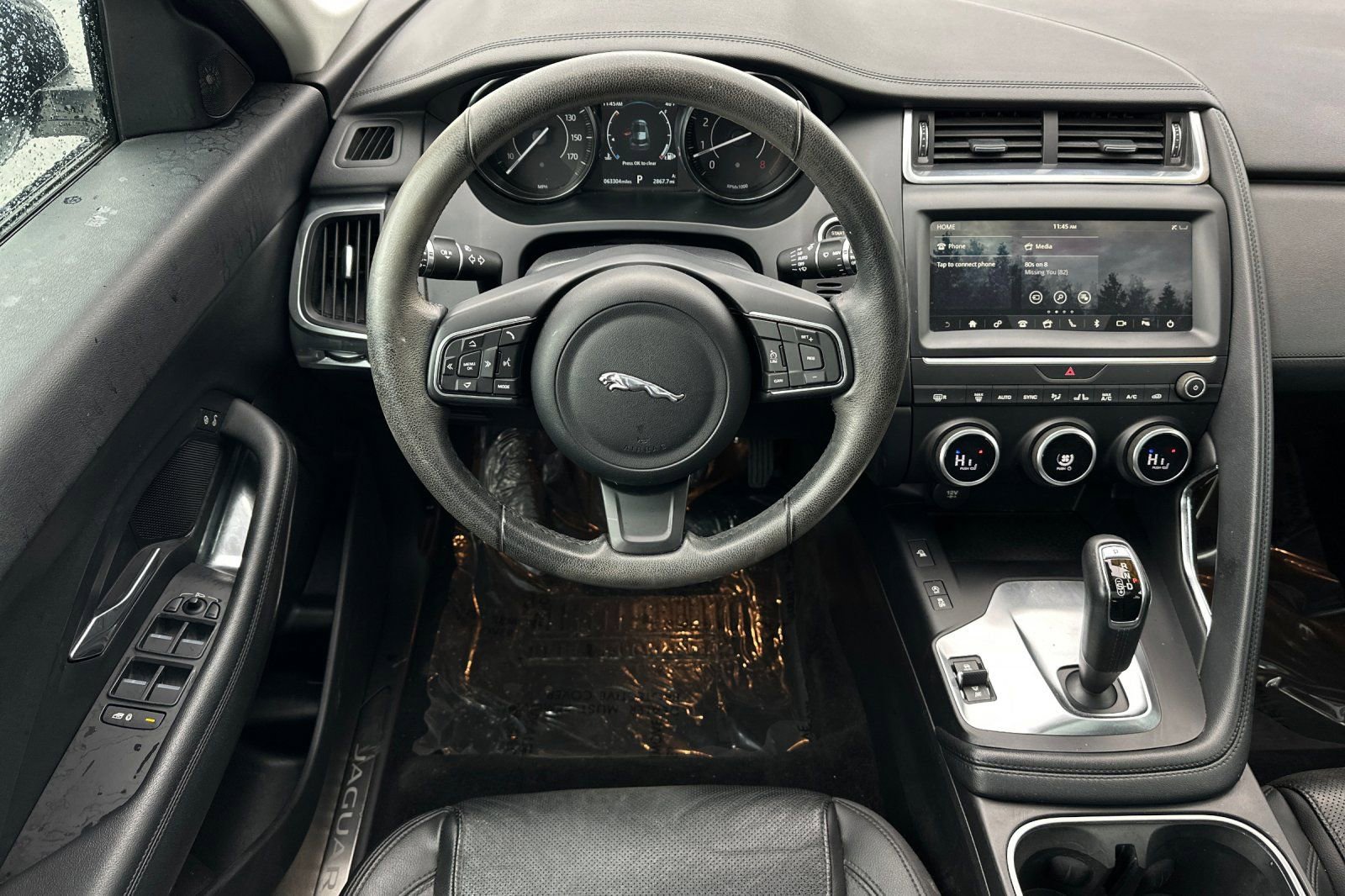 Used 2020 Jaguar E-PACE image 14