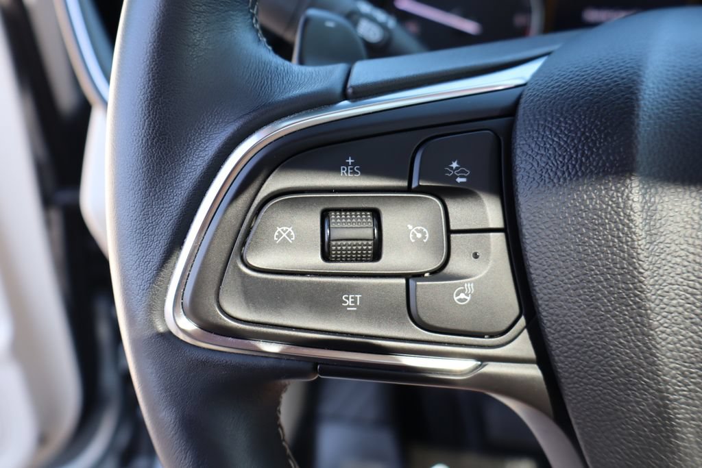 Used 2023 Buick Envision Avenir AWD/4WD image 21
