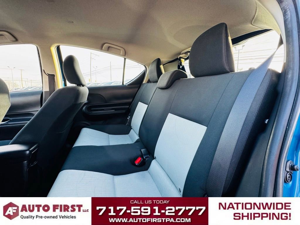 Used 2015 Toyota Prius C Four image 17