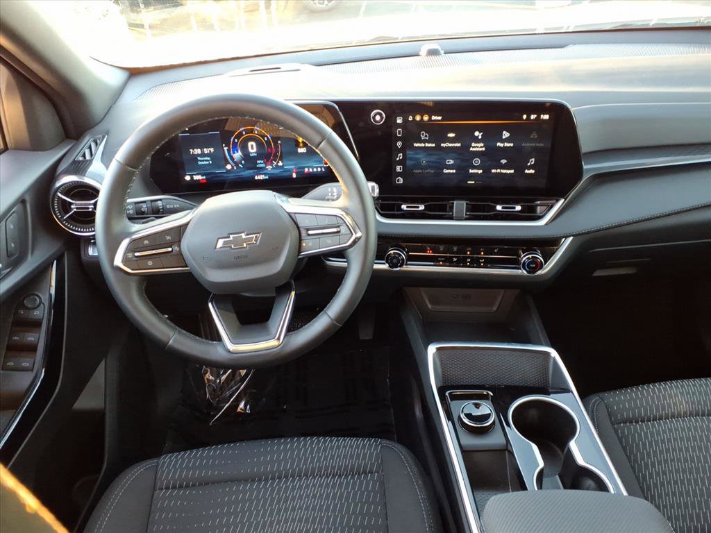 New 2026 Chevrolet Equinox LT w/ Midnight Edition image 12