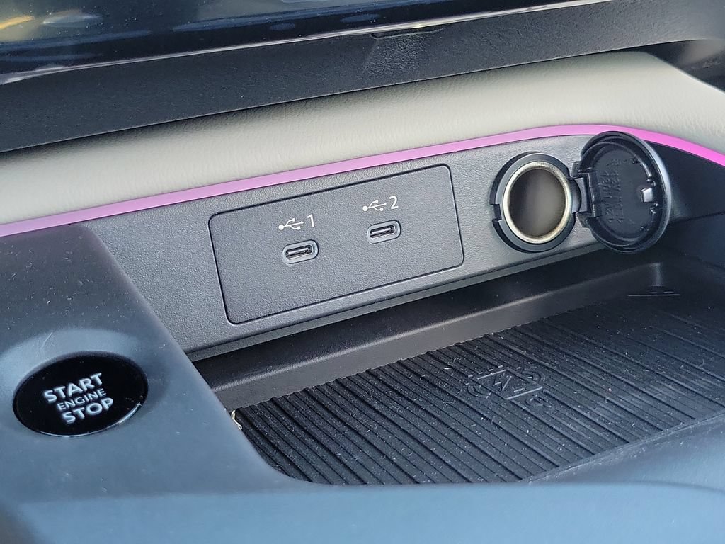 New 2026 Nissan Sentra SL w/ Floor Mat Package FWD image 9