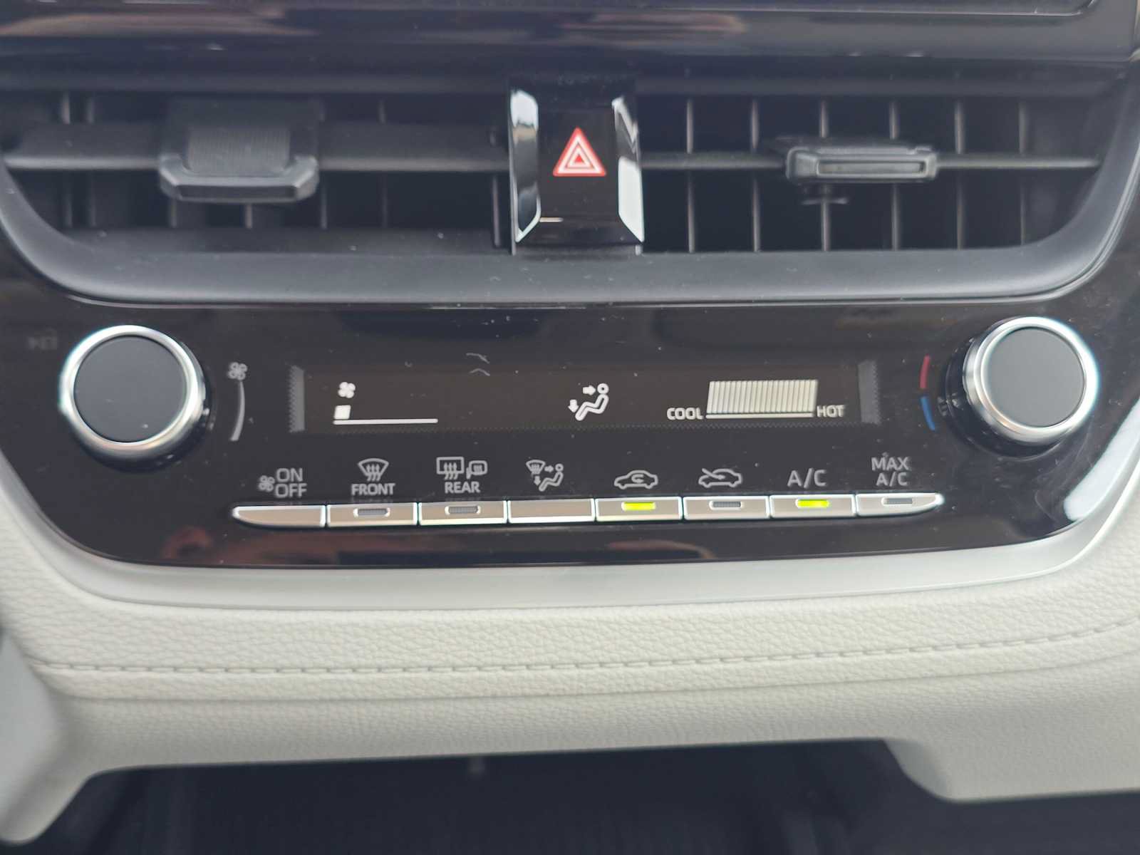 Certified 2026 Toyota Corolla Cross L AWD/4WD image 28