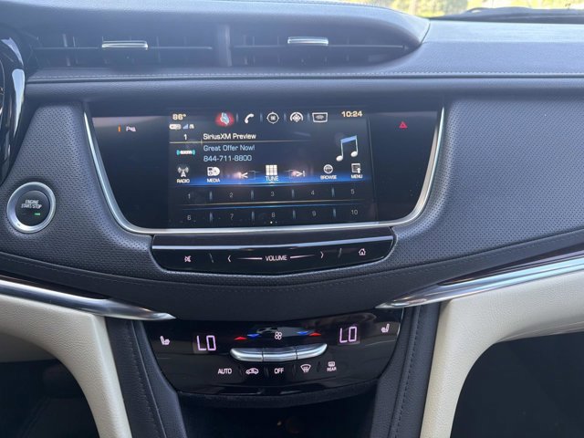 Used 2018 Cadillac XT5 Luxury w/ Driver Awareness Package FWD image 27