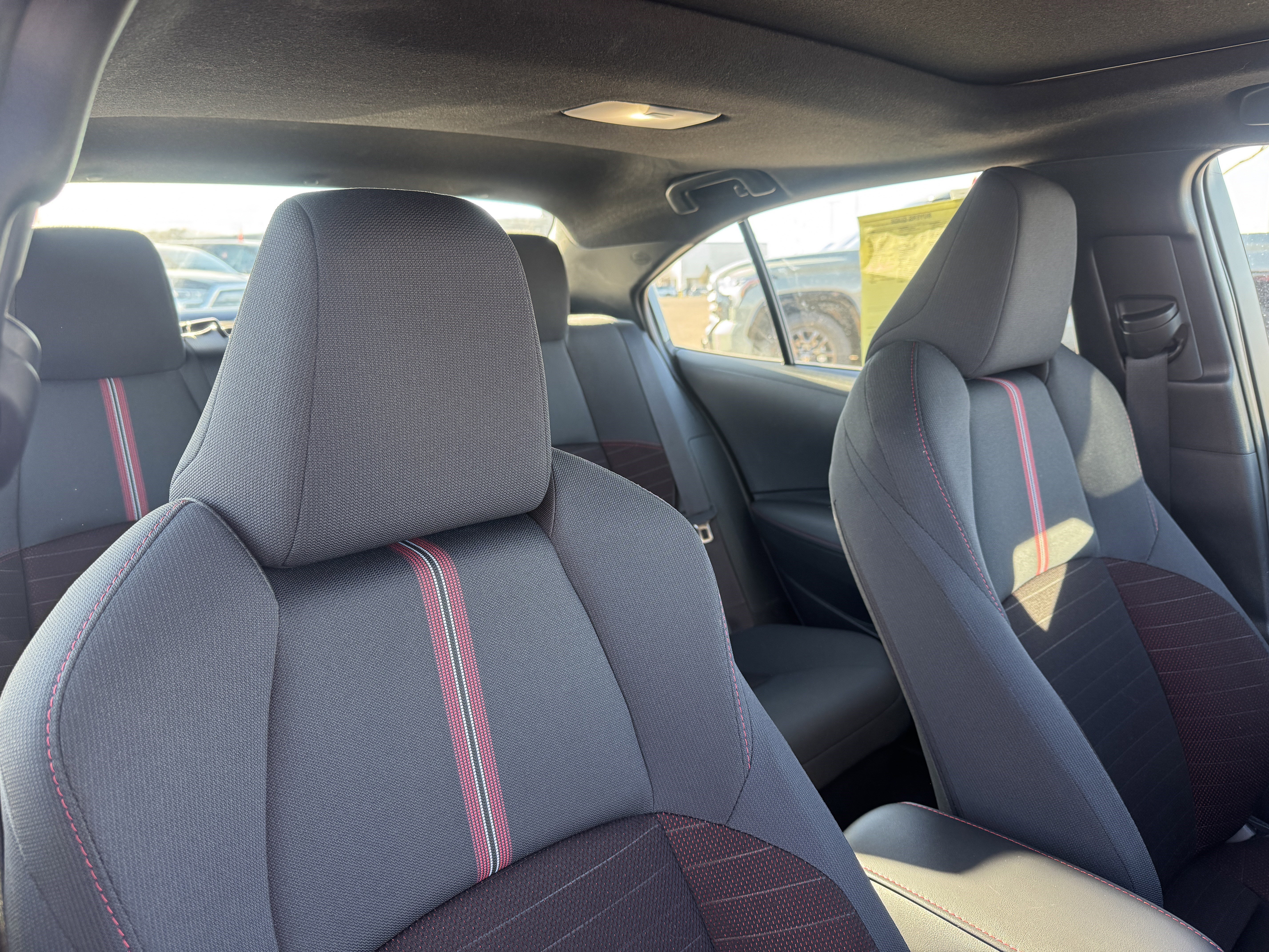 Used 2025 Toyota Corolla SE w/ SE Premium Package image 20