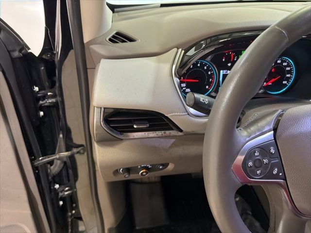 Used 2018 Chevrolet Traverse Premier w/ Driver Confidence II Package image 14