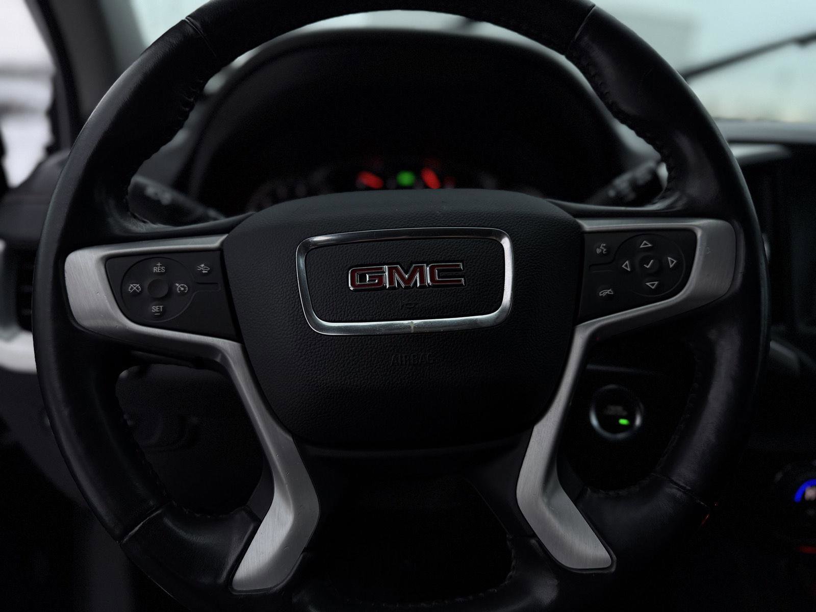 Used 2020 GMC Terrain SLE w/ Driver Convenience Package image 17