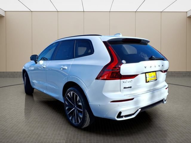 New 2026 Volvo XC60 T8 Ultra w/ Protection Package Premier AWD/4WD image 7