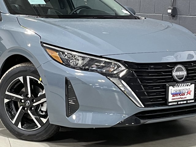 New 2025 Nissan Sentra SV image 3