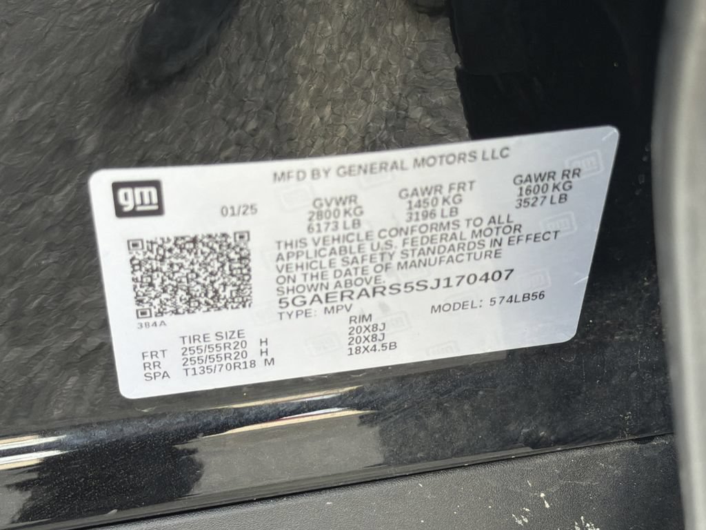 Used 2025 Buick Enclave Preferred FWD image 26