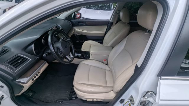 Used 2016 Subaru Outback 2.5i Limited AWD/4WD image 19