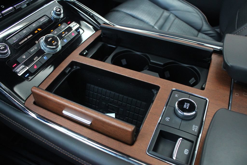 Certified 2023 Lincoln Navigator Black Label AWD/4WD image 18