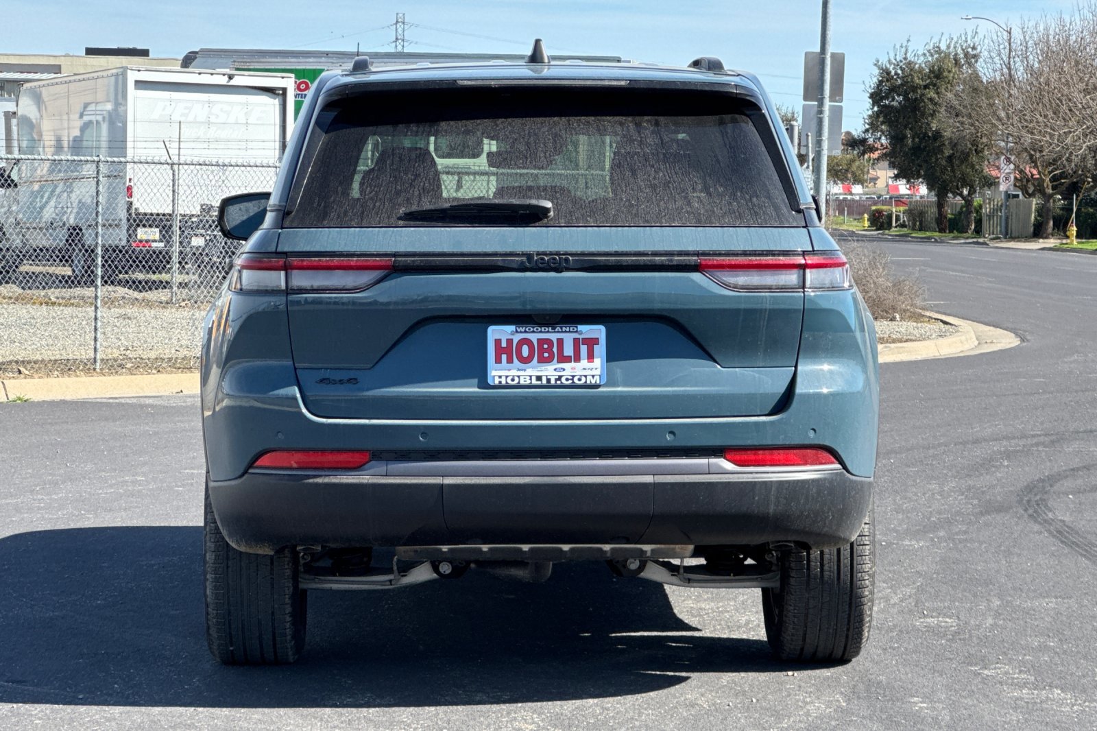 New 2026 Jeep Grand Cherokee Limited w/ Limited Altitude Package image 4