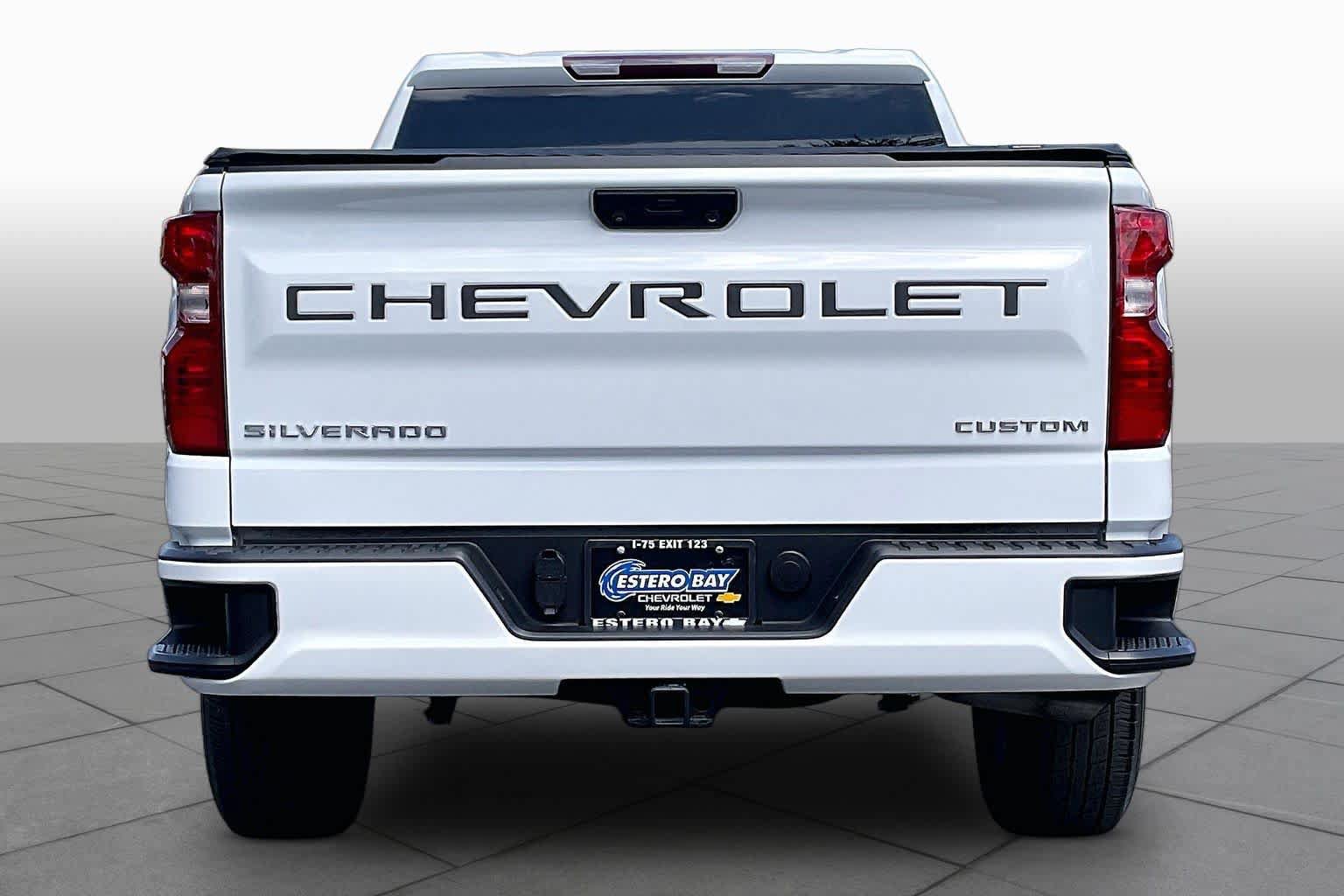 Used 2024 Chevrolet Silverado 1500 Custom RWD image 5