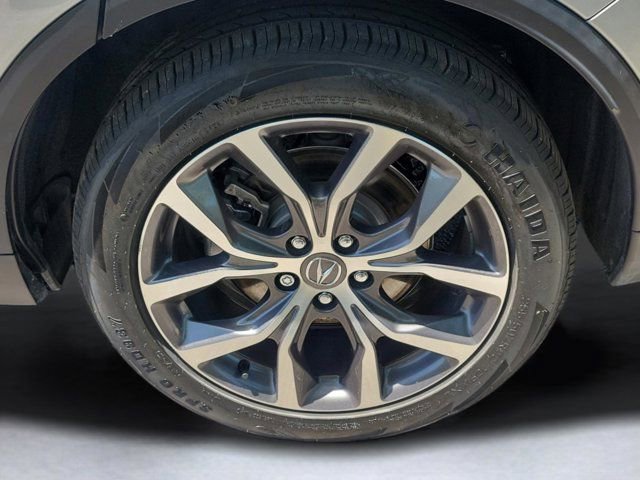 Certified 2023 Acura MDX FWD w/ Technology Package image 6