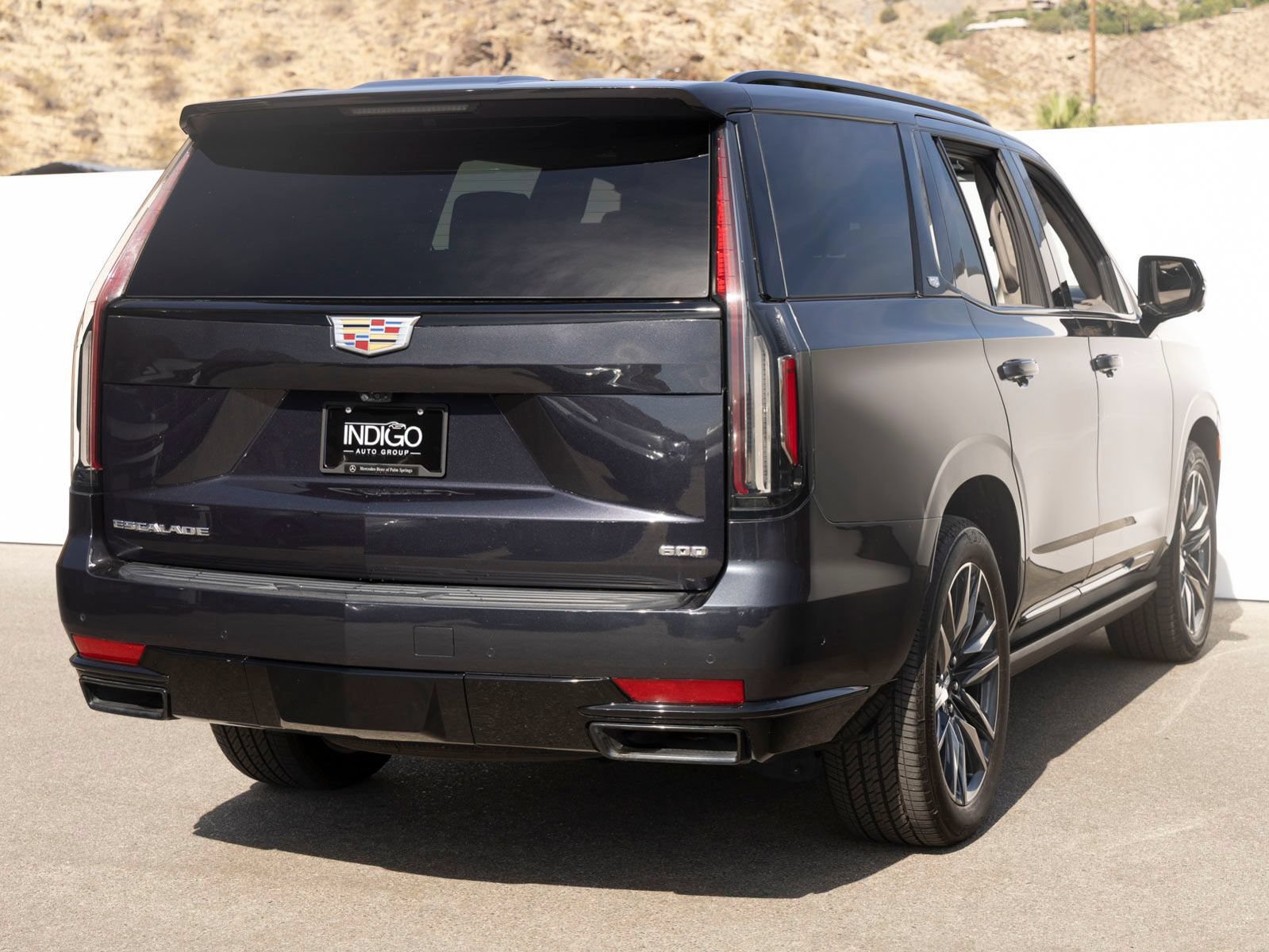 Used 2023 Cadillac Escalade Sport Platinum AWD/4WD image 10