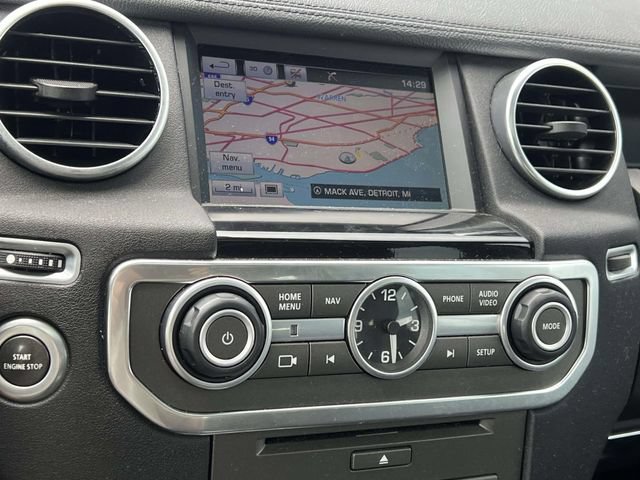 Used 2016 Land Rover LR4 HSE AWD/4WD image 26