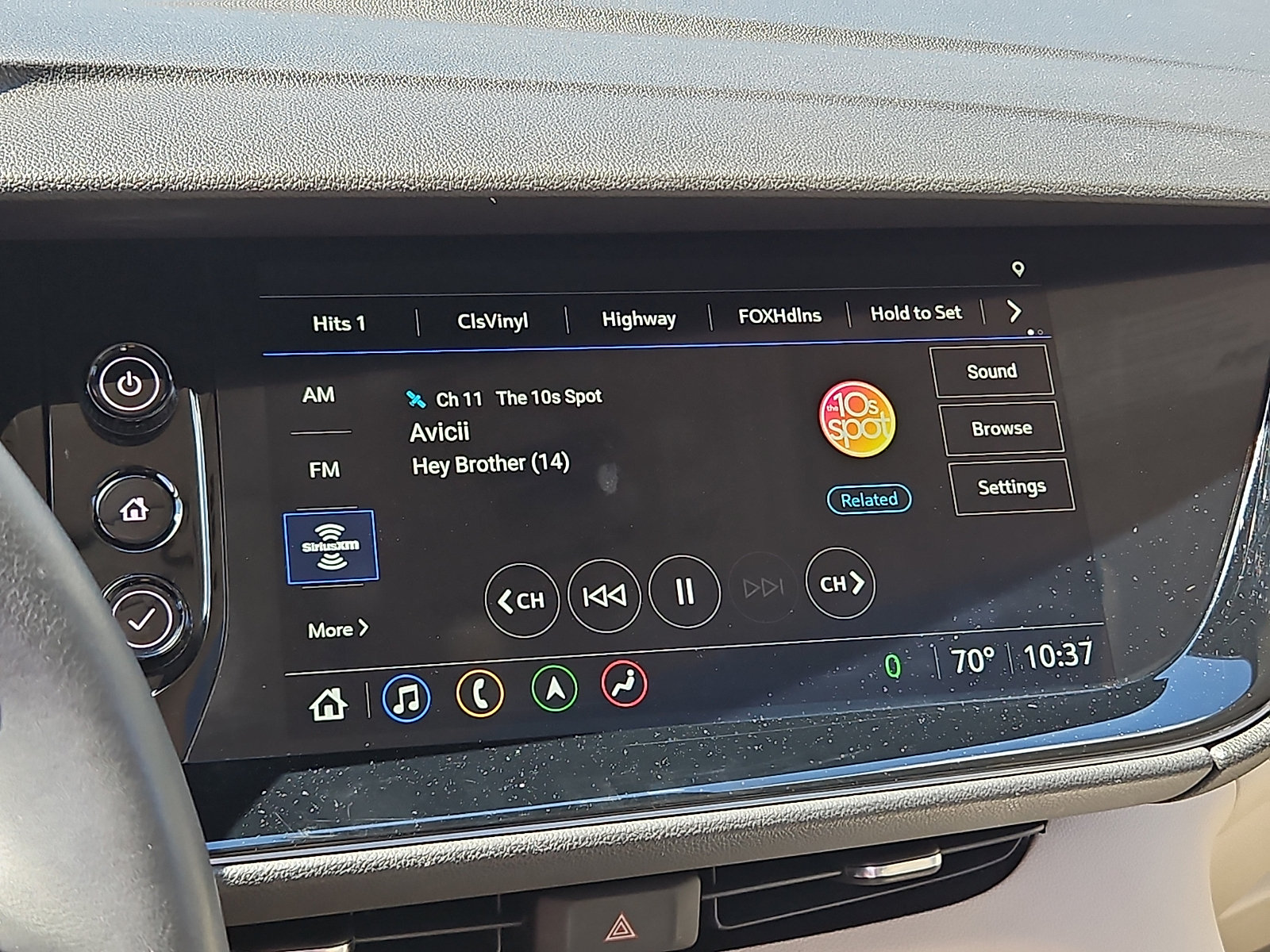 Used 2022 Buick Envision Avenir w/ Safety Package AWD/4WD image 18