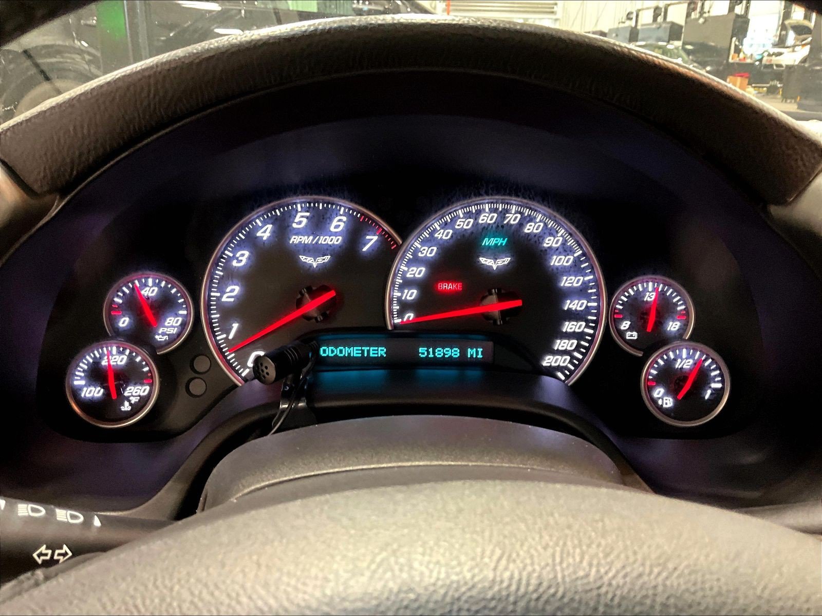 Used 2007 Chevrolet Corvette Coupe w/ Performance Package RWD image 9