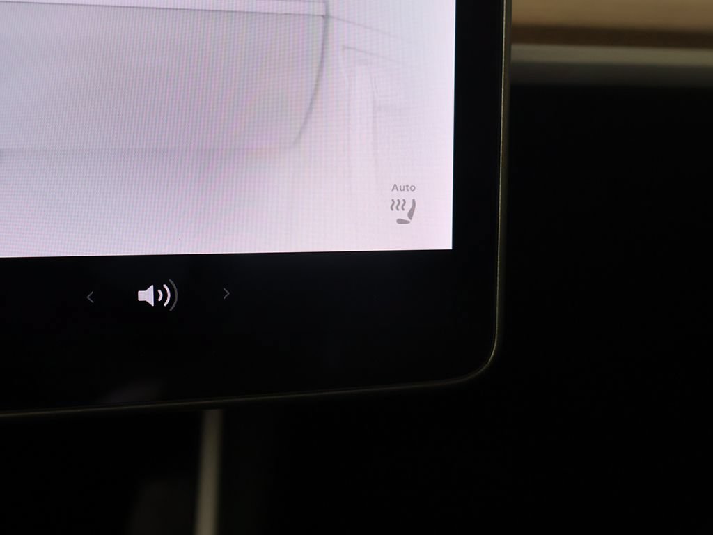 Used 2020 Tesla Model Y Long Range AWD/4WD image 46