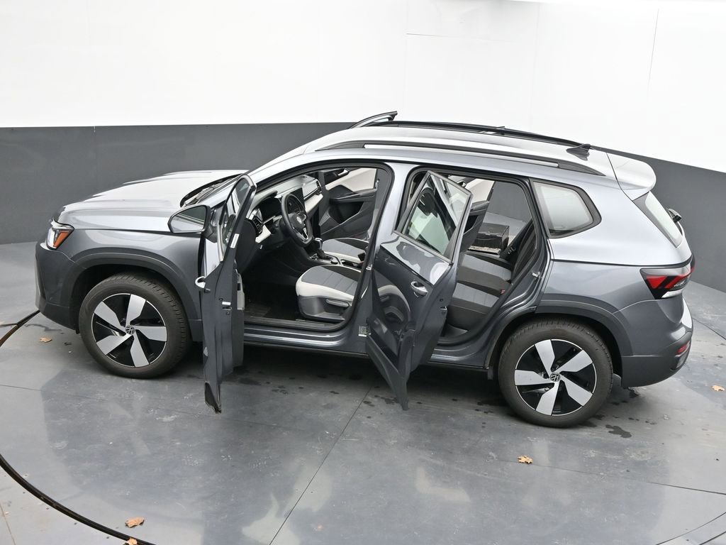 Used 2025 Volkswagen Taos S image 55