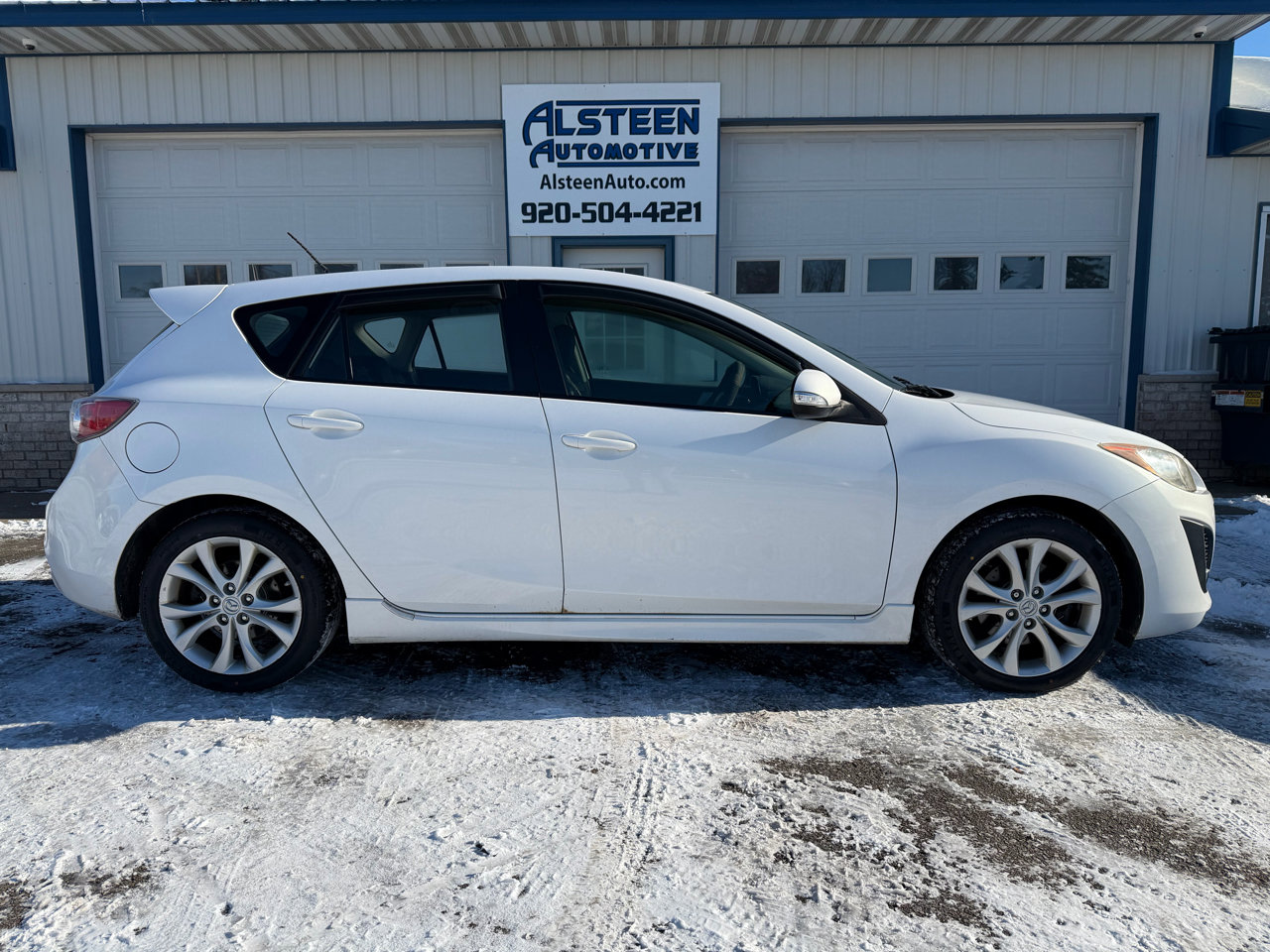 Used 2010 MAZDA MAZDA3 s Sport image 2