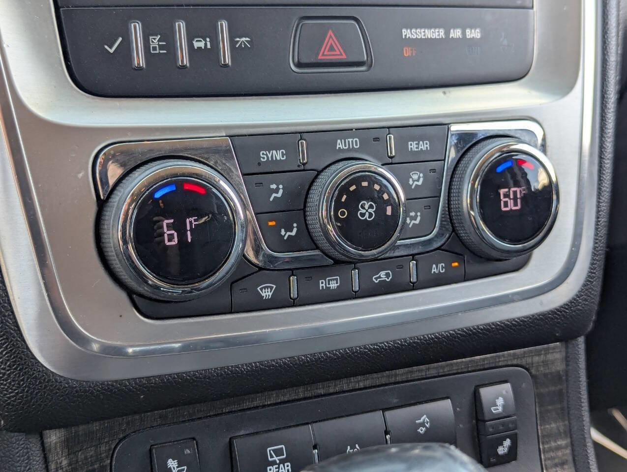 Used 2013 GMC Acadia SLT image 32