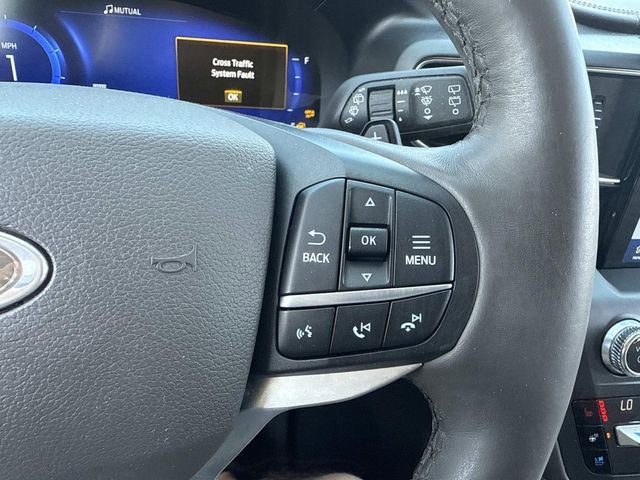 Used 2020 Ford Explorer Platinum w/ Premium Technology Package AWD/4WD image 34