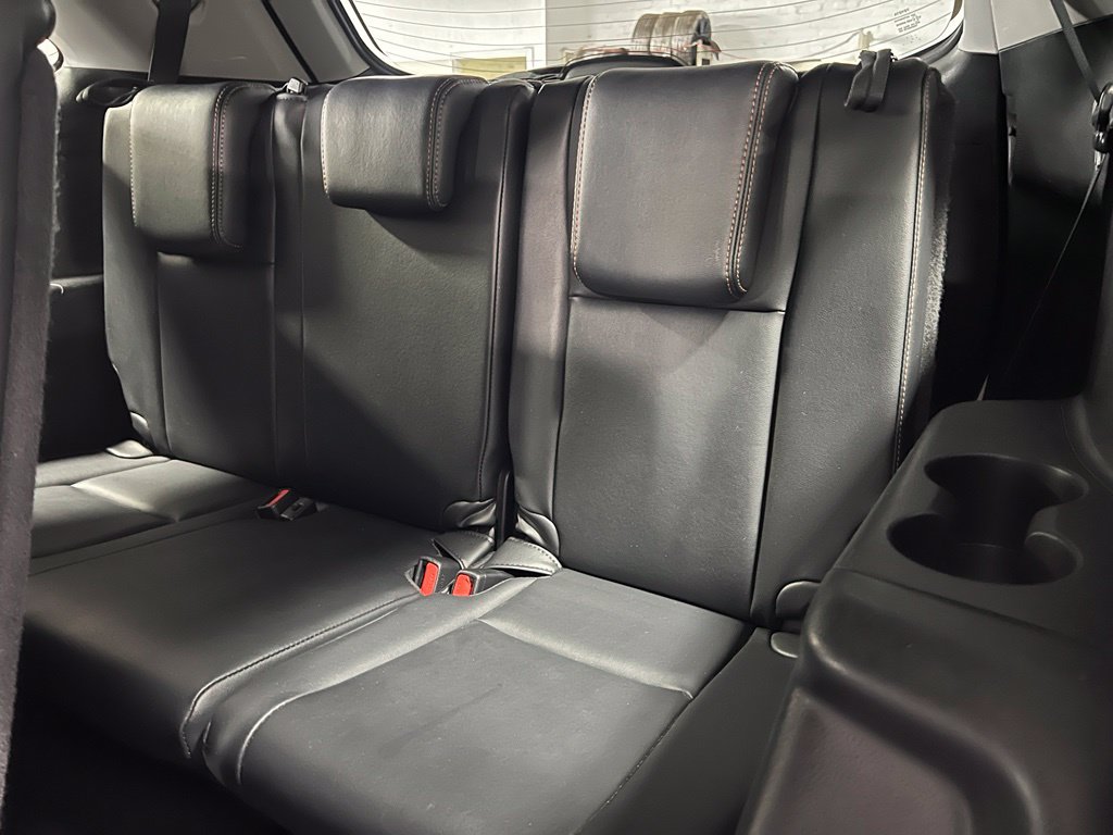 Certified 2017 Toyota Highlander XLE AWD/4WD image 18