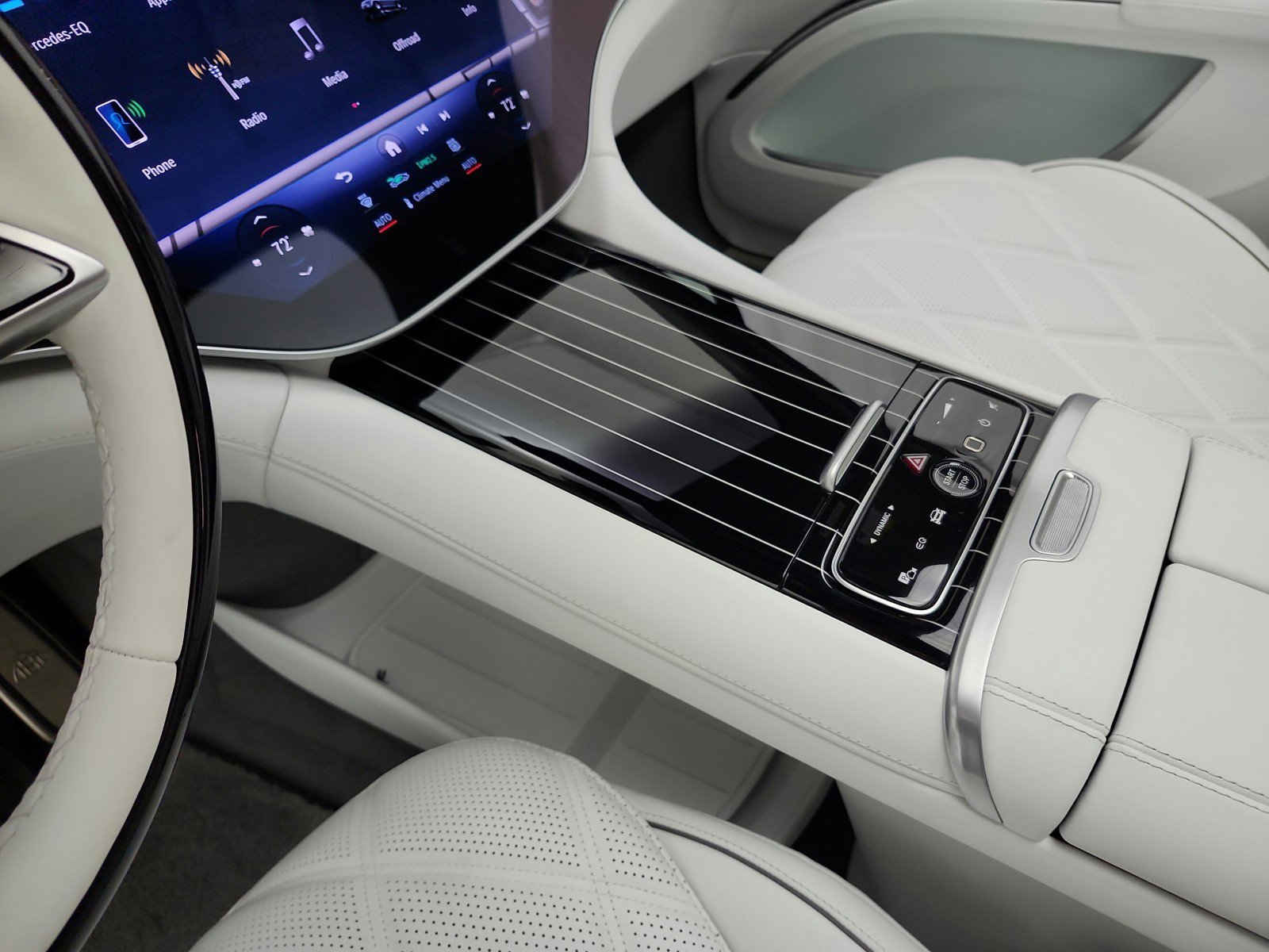 Certified 2024 Mercedes-Benz Maybach EQS 680 4MATIC image 11