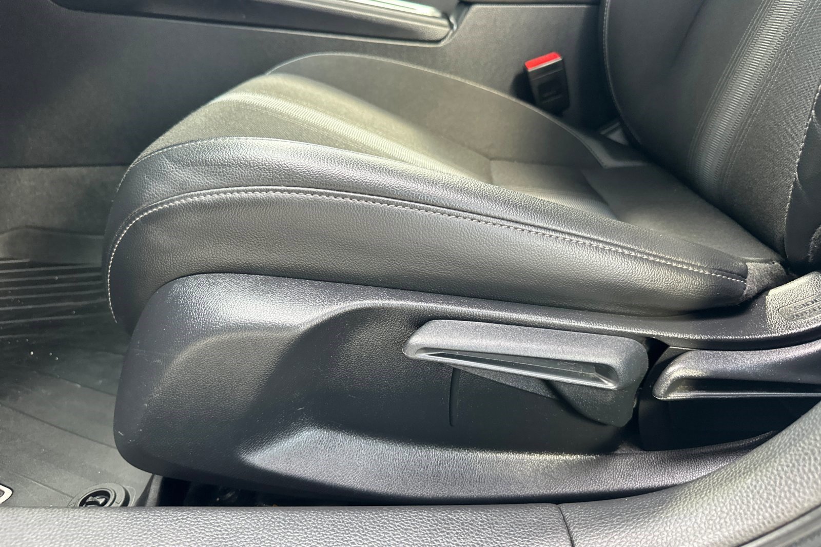 Used 2024 Honda Civic Sport image 15