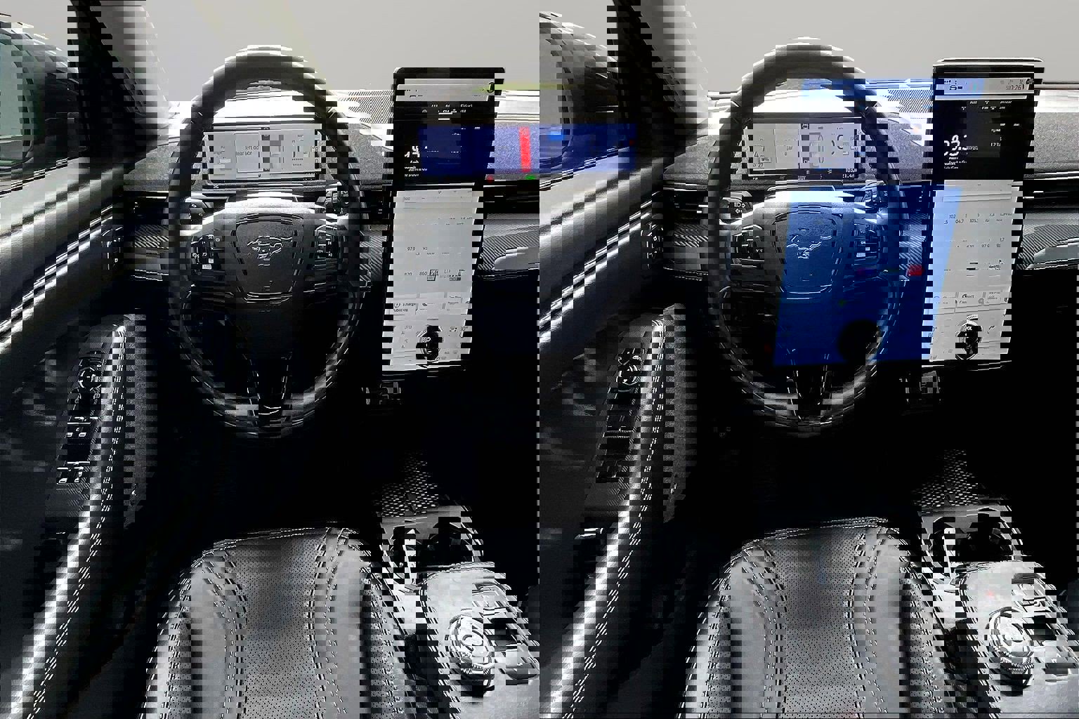 Used 2024 Ford Mustang Mach-E Premium image 5