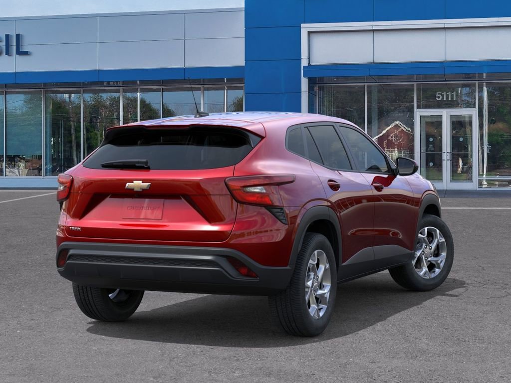 New 2026 Chevrolet Trax LS w/ LS Convenience Package FWD image 4