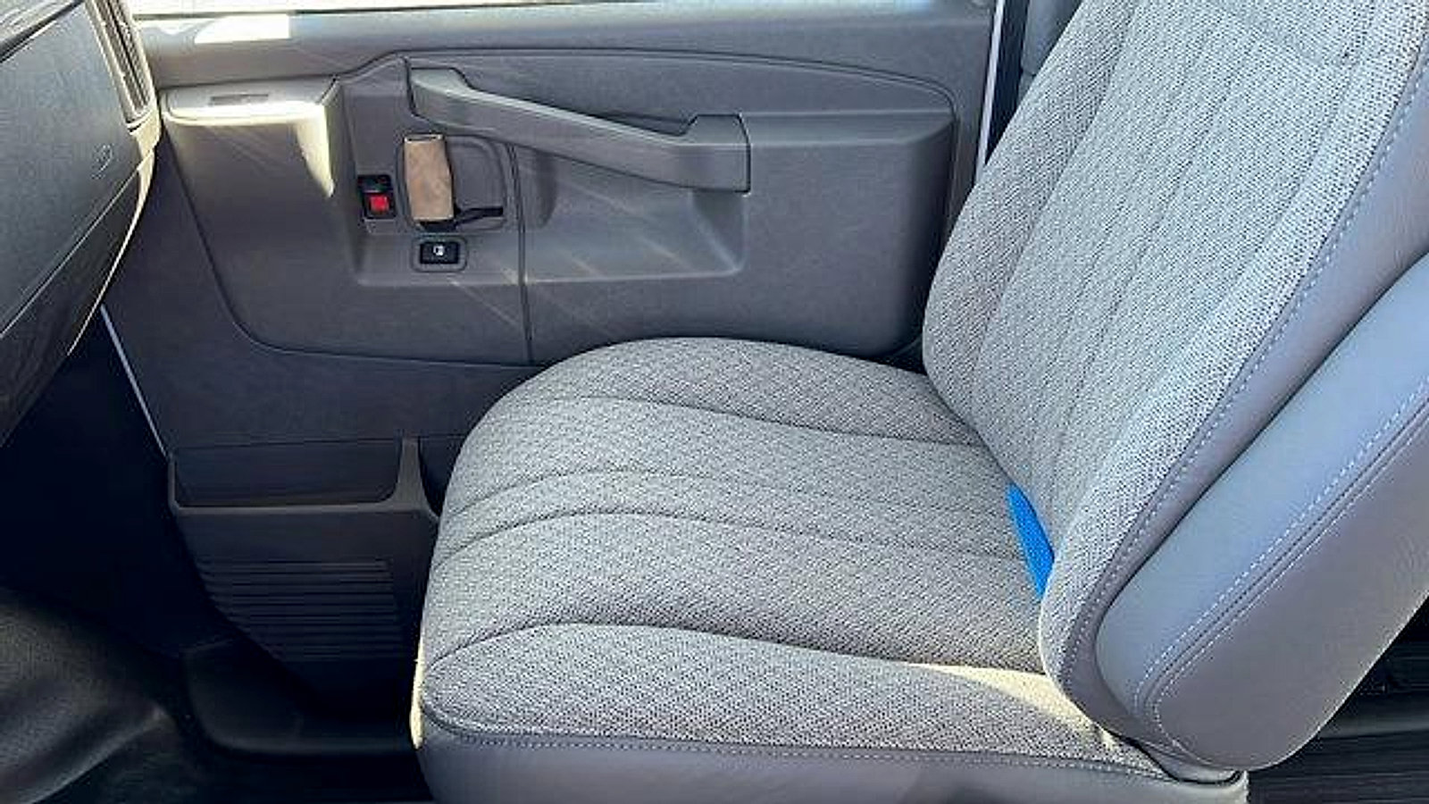 New 2025 Chevrolet Express 2500 w/ Driver Convenience Package image 18