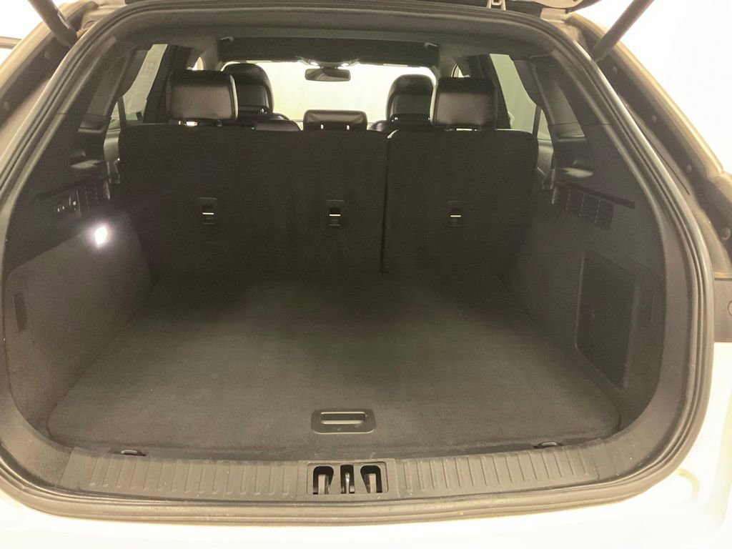 Used 2017 Lincoln MKX Select w/ Select Plus Package AWD/4WD image 9