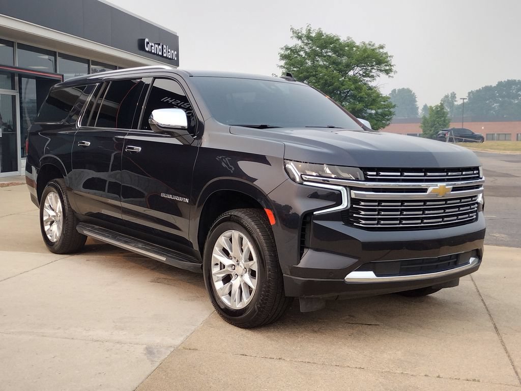 Used 2022 Chevrolet Suburban Premier AWD/4WD image 15