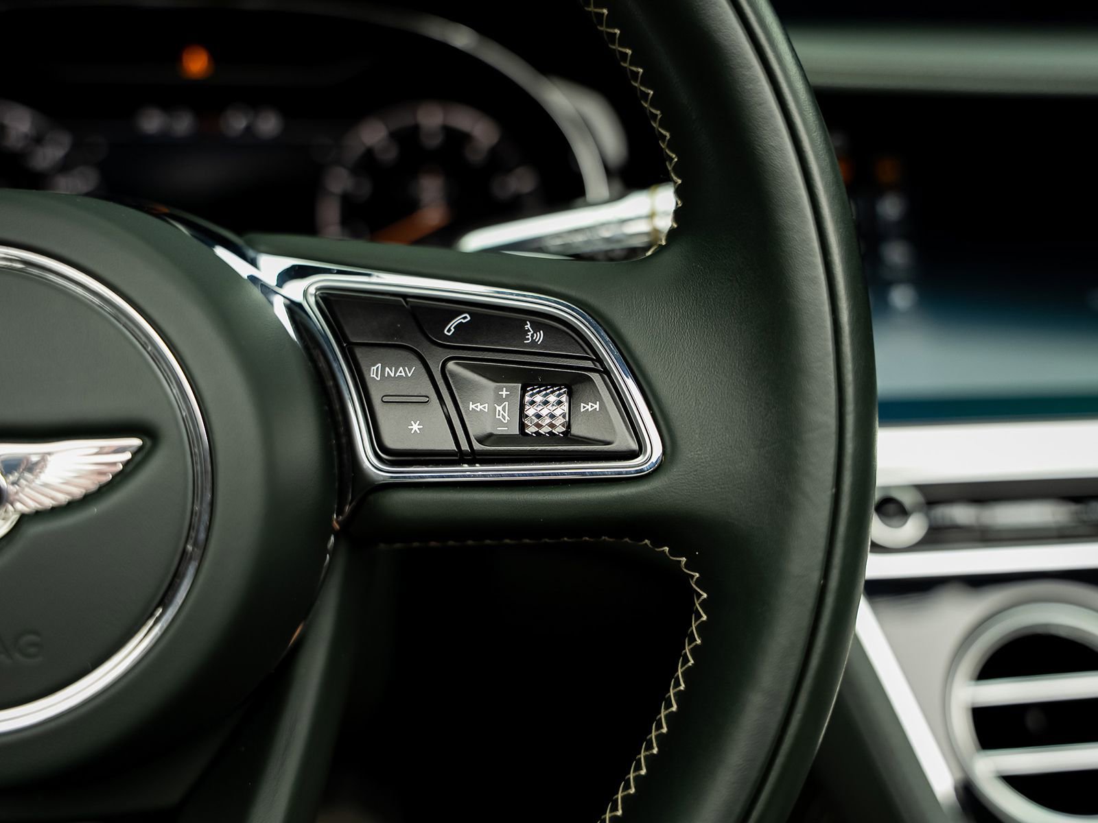 Used 2021 Bentley Continental GT AWD/4WD image 44