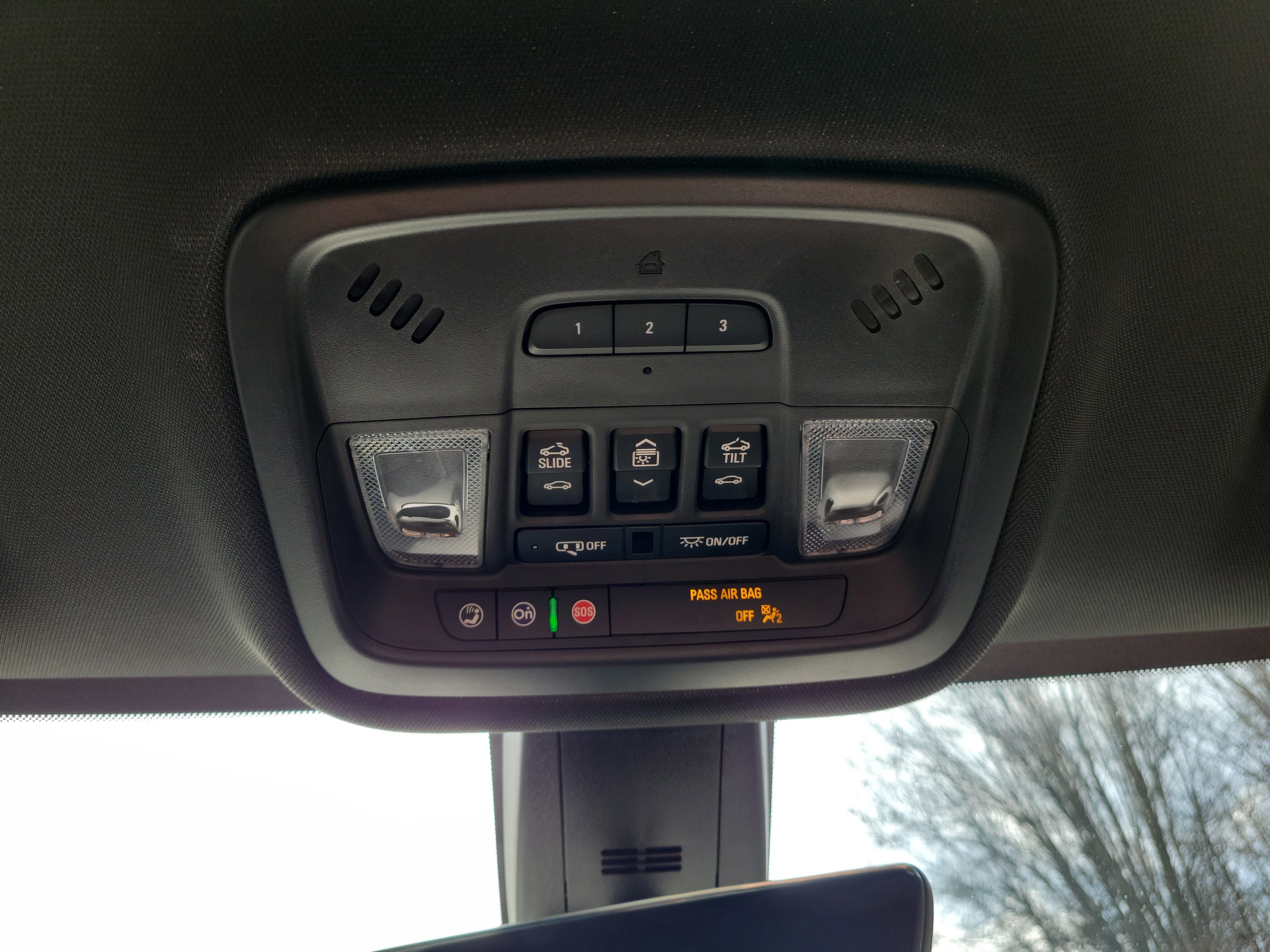 Used 2023 Chevrolet Traverse Premier w/ Redline Edition image 28