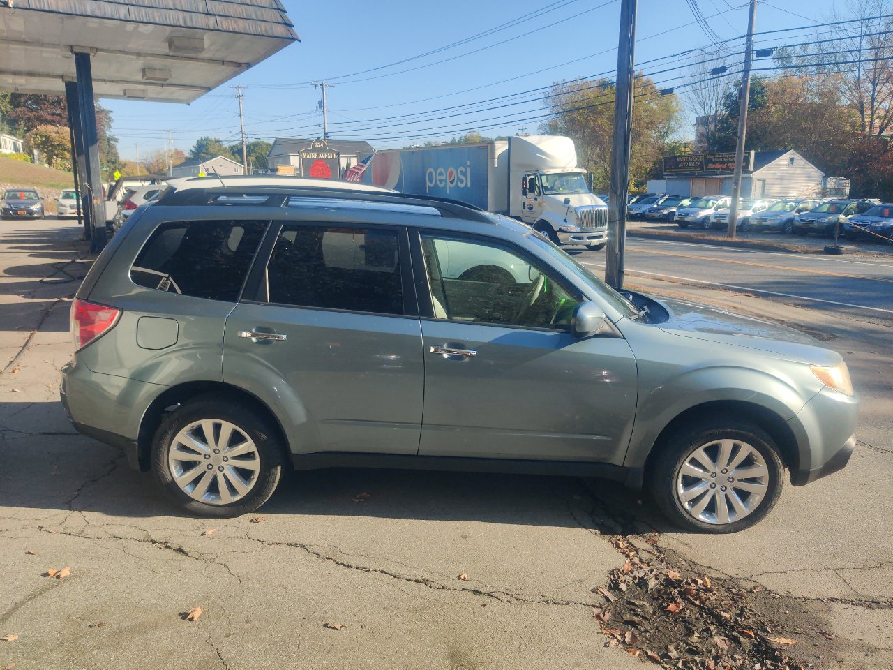 Used 2012 Subaru Forester 2.5X Premium image 7