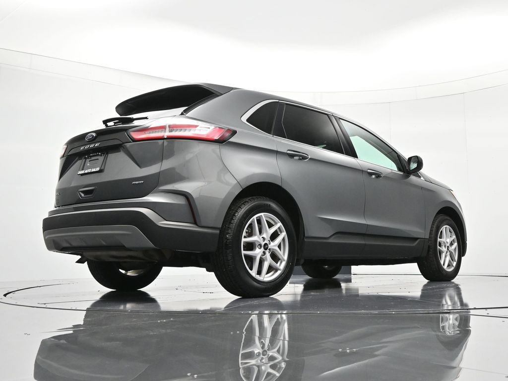 Used 2024 Ford Edge SEL image 40