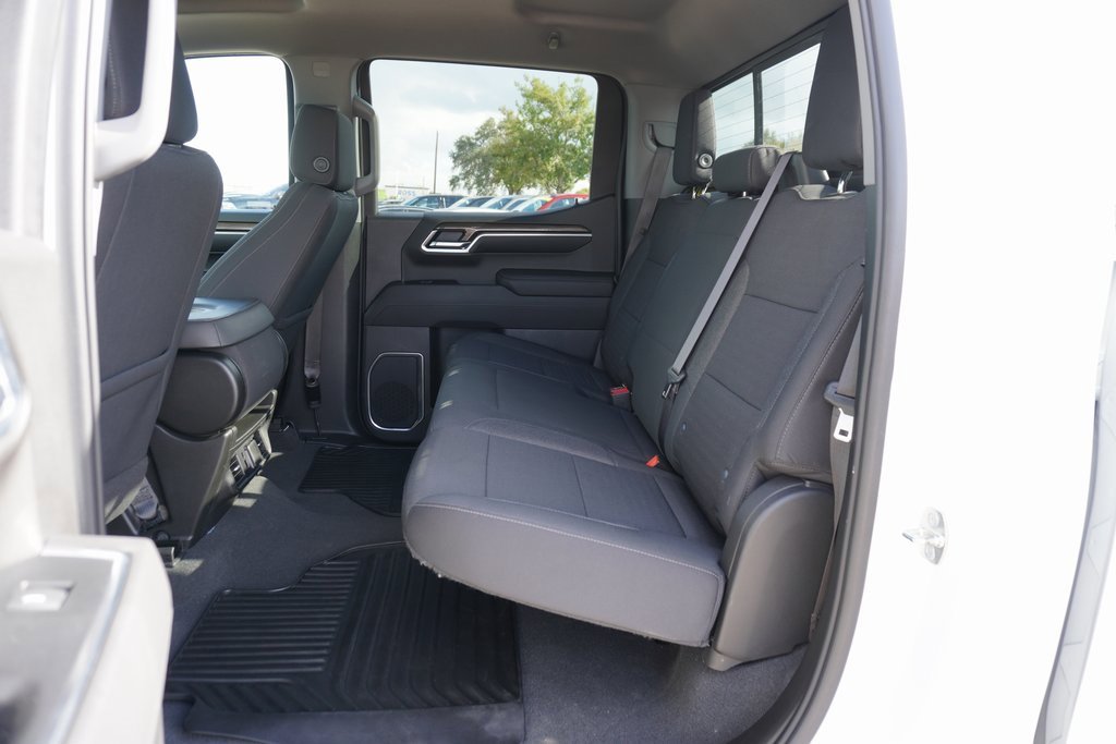 Used 2022 Chevrolet Silverado 1500 LT w/ Convenience Package II image 17