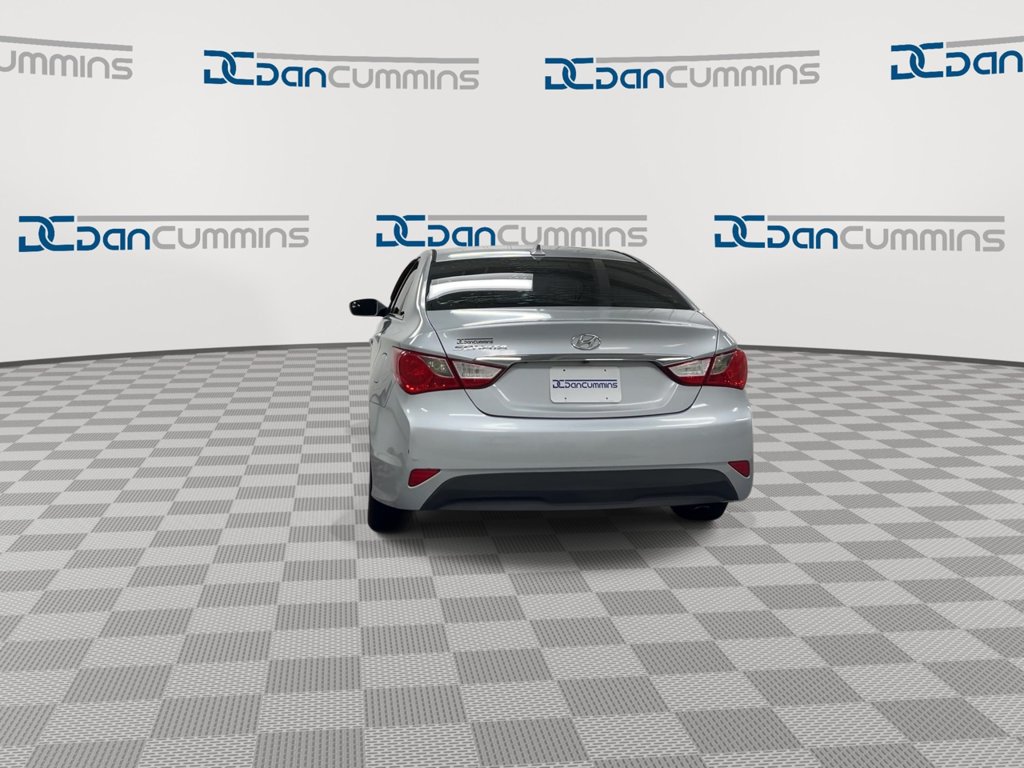 Used 2014 Hyundai Sonata GLS w/ Popular Equipment Group 2 FWD image 7
