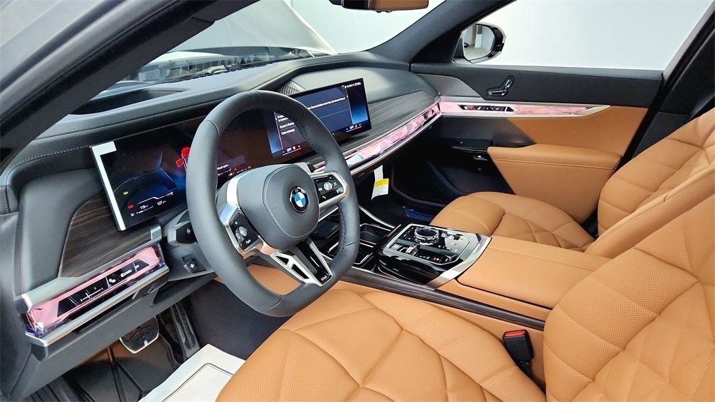 New 2026 BMW 740i xDrive image 16