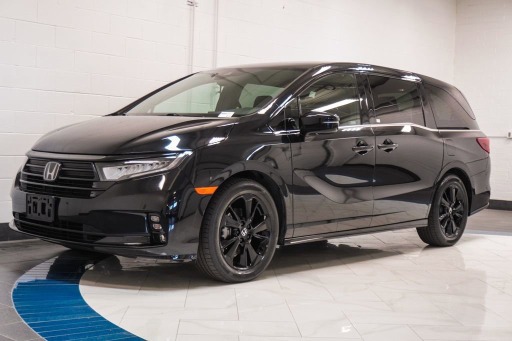 Used 2023 Honda Odyssey Sport image 4