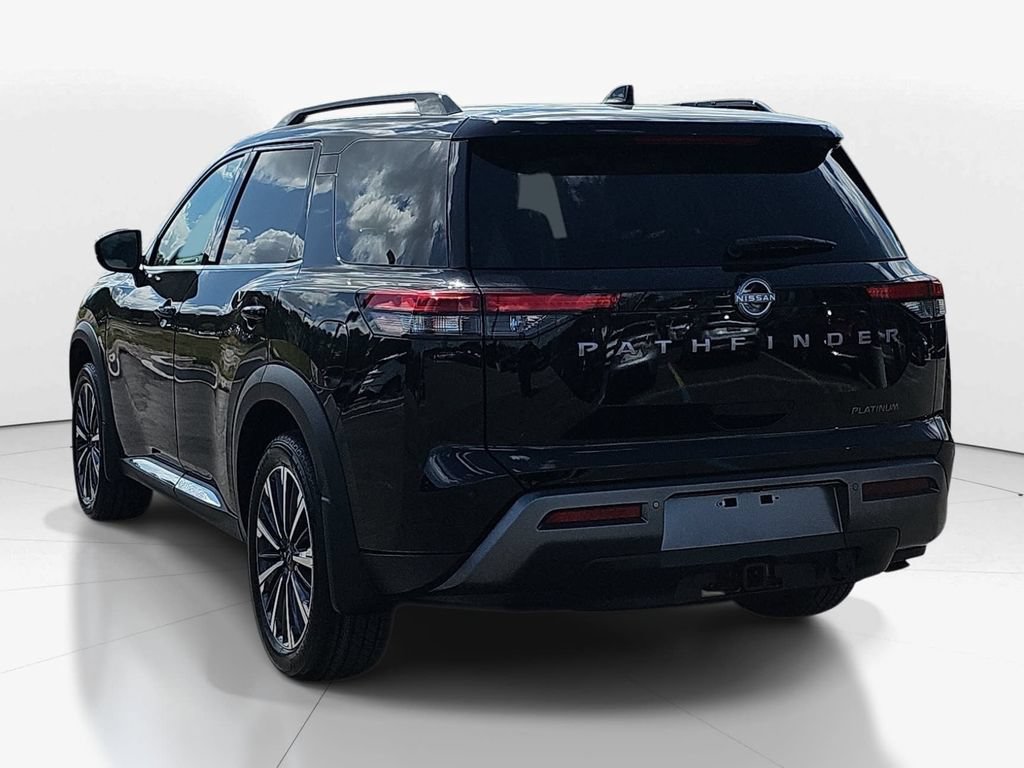 New 2026 Nissan Pathfinder Platinum FWD image 7