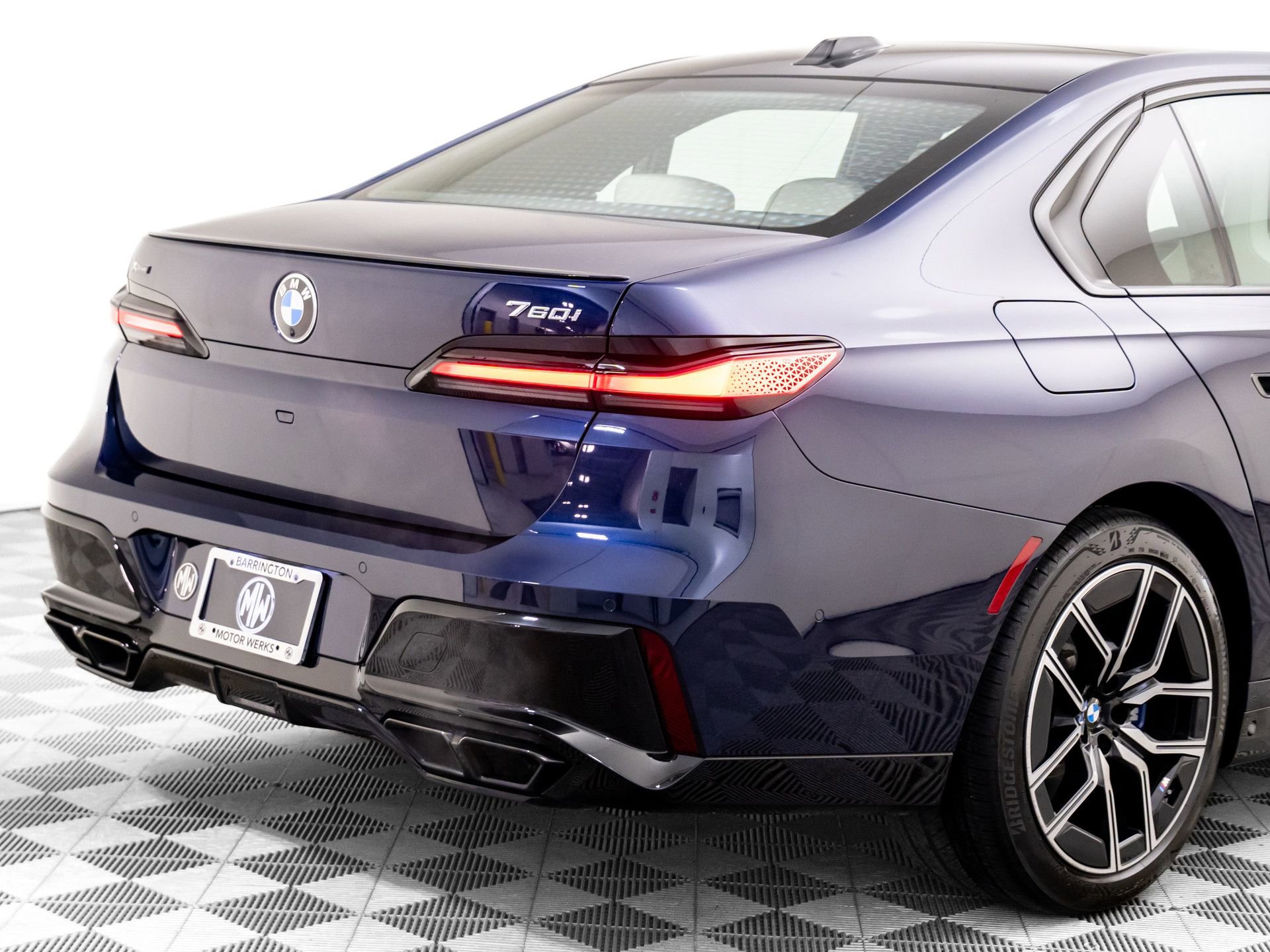 Used 2025 BMW 760i xDrive 760i xDrive w/ Executive Package image 35